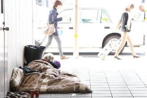 Homeless men at Kyoto Station are a human rights issue for Kyoto City Council.